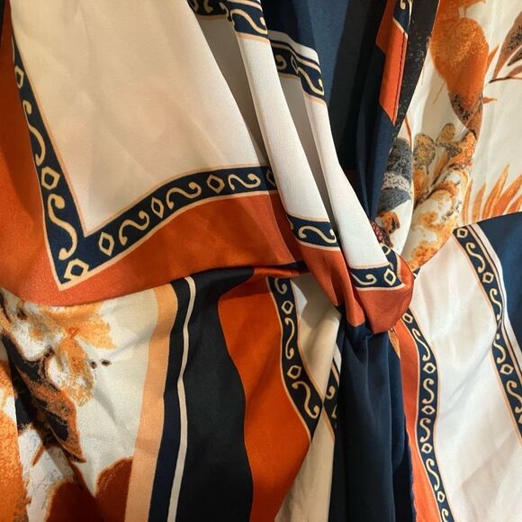 Fashion Nova, long sleeve, mini dress, faux wrap, excellent condition, medium - Picture 2 of 4